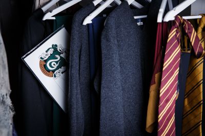 Hogwarts-students-costume-display.jpg